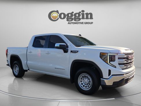 New 2026 GMC Sierra 1500 SLE w/ Preferred Package RWD image 7