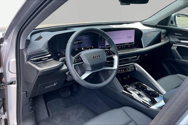 New 2026 Audi Q5 Premium AWD/4WD image 13