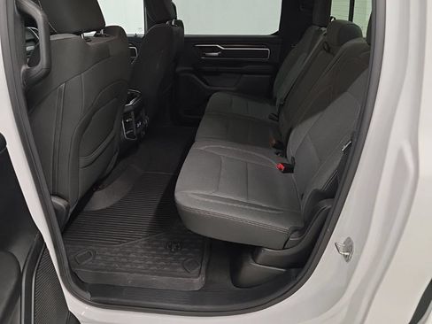 Used 2021 RAM 1500 Big Horn AWD/4WD image 11