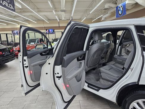 Used 2017 Audi Q7 2.0T Premium Plus image 17