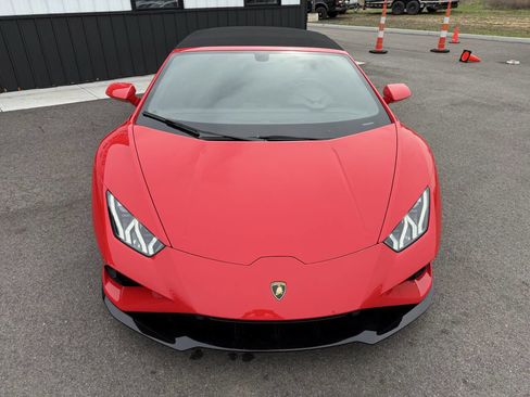 Used 2020 Lamborghini Huracan EVO image 4