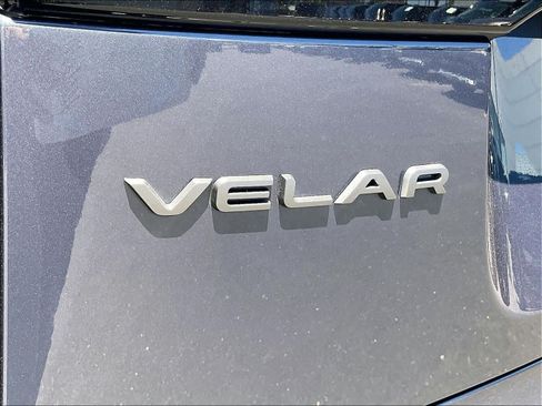 Used 2026 Land Rover Range Rover Velar S AWD/4WD image 8