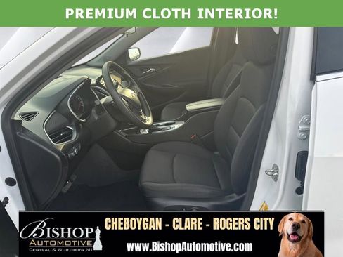 Used 2023 Chevrolet Malibu LT FWD image 9
