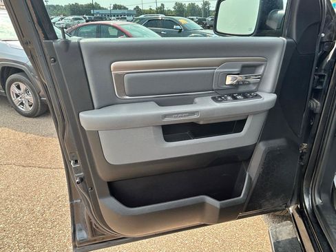 Used 2018 RAM 1500 Big Horn AWD/4WD image 14