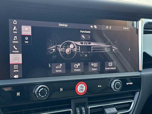 New 2025 Porsche Macan image 22