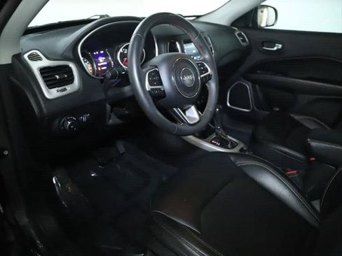 Certified 2021 Jeep Compass Latitude AWD/4WD image 17