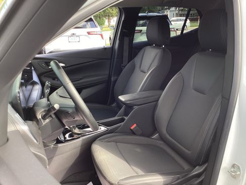 Used 2024 Buick Encore GX Preferred image 27