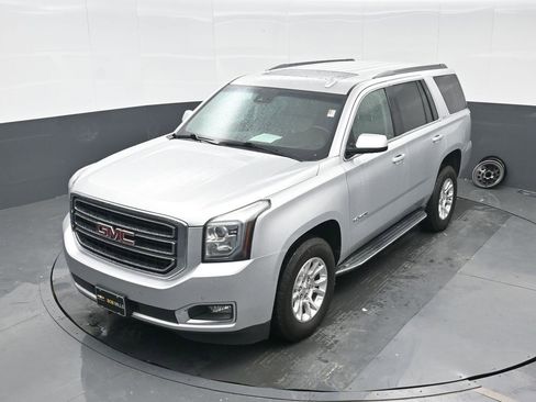 Used 2019 GMC Yukon SLT w/ Open Road Package image 16