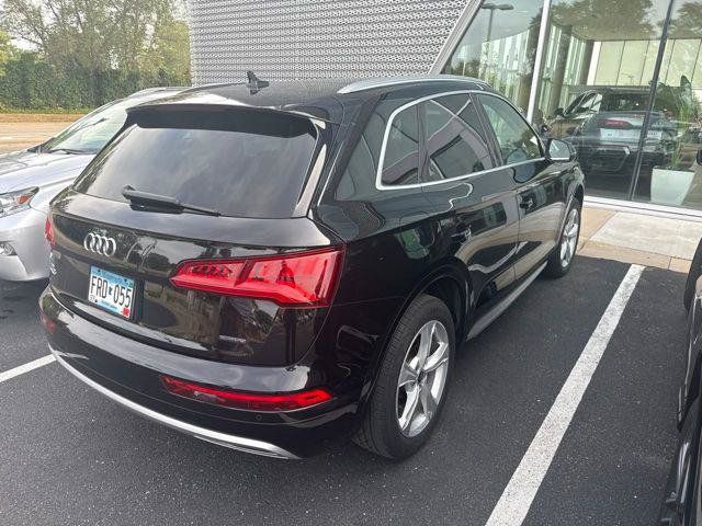 Used 2020 Audi Q5 2.0T Premium Plus w/ Premium Plus Package AWD/4WD image 3