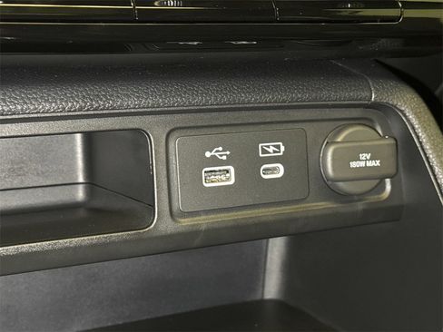 New 2025 Honda Pilot TrailSport image 31