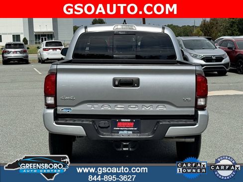 Used 2023 Toyota Tacoma SR5 w/ Technology Package image 4