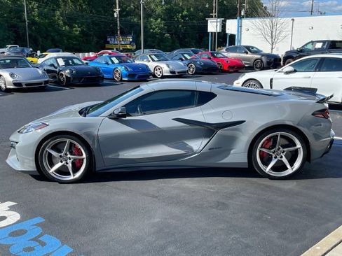 Used 2025 Chevrolet Corvette E-Ray AWD/4WD image 14