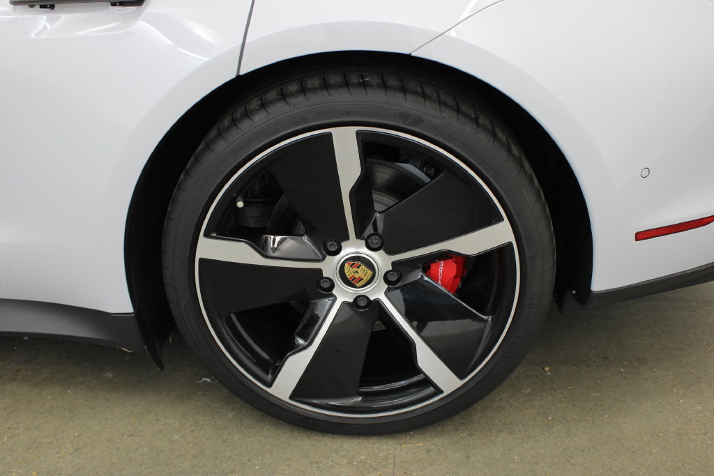 Certified 2024 Porsche Taycan 4S AWD/4WD image 14