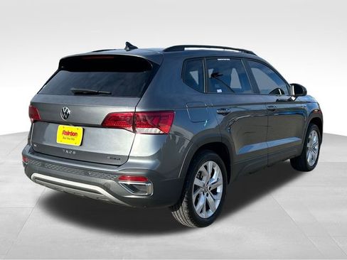 Used 2023 Volkswagen Taos S image 9