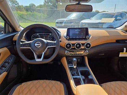 New 2025 Nissan Sentra SV w/ SV Premium Package image 12
