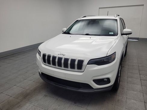 Used 2019 Jeep Cherokee Latitude w/ Popular Appearance Group AWD/4WD image 15