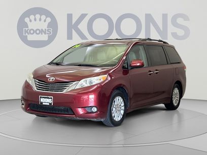 Used 2014 Toyota Sienna XLE w/ Entertainment Package