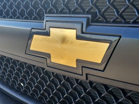 Used 2025 Chevrolet Express 2500 Extended w/ Driver Convenience Package RWD image 10