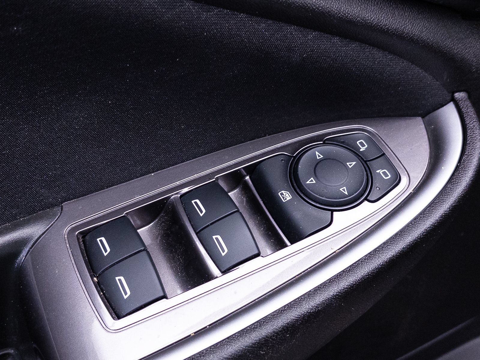 Used 2024 Chevrolet Malibu LS FWD image 15