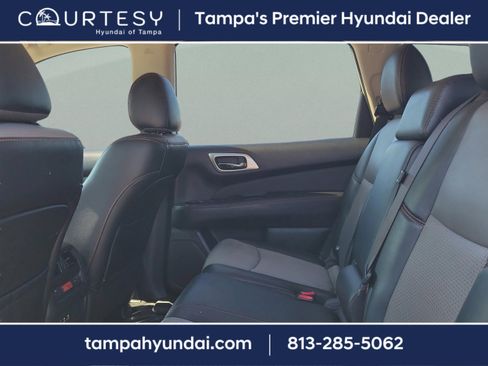 Used 2020 Nissan Pathfinder SV w/ Rock Creek Edition image 11