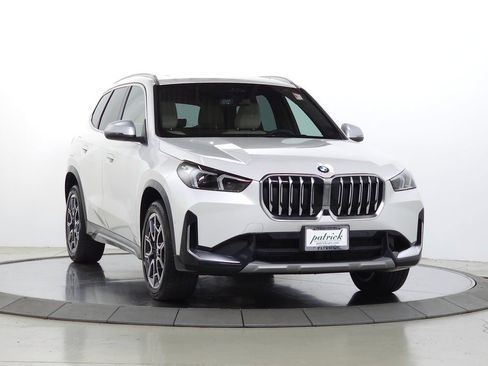 Used 2023 BMW X1 xDrive28i w/ Premium Package AWD/4WD image 1