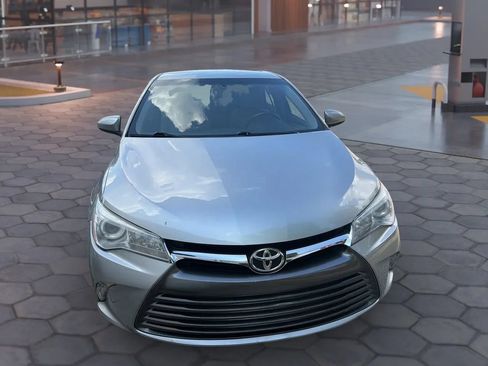 Used 2017 Toyota Camry XLE FWD image 18
