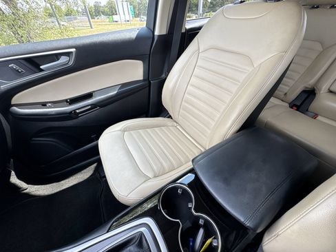 Used 2018 Ford Edge SEL w/ Equipment Group 201A AWD/4WD image 20