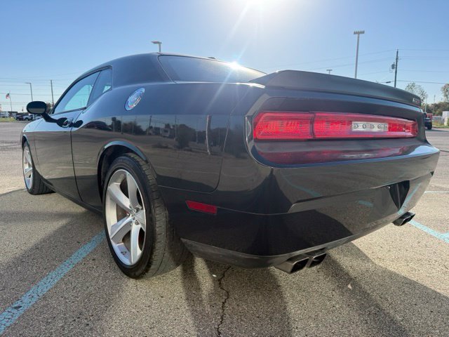 Used 2009 Dodge Challenger SRT8 w/ SRT Option Group II RWD image 7