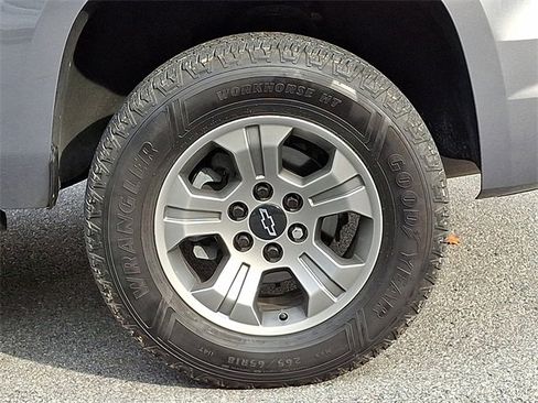 Used 2018 Chevrolet Tahoe LT image 10