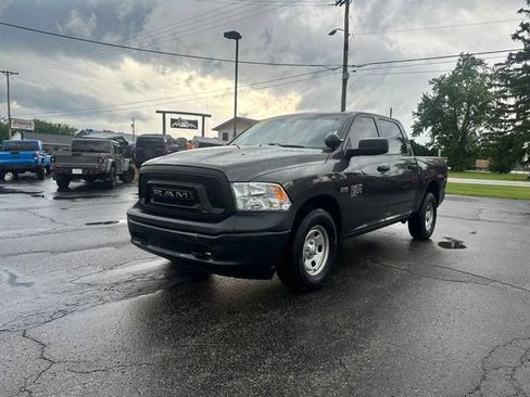 Used 2019 RAM 1500 Tradesman w/ Popular Equipment Group AWD/4WD image 4