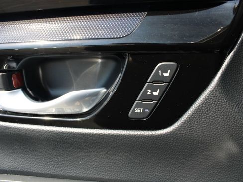 Used 2024 Honda CR-V Sport Touring image 25