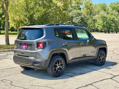 Used 2020 Jeep Renegade Sport w/ Sport Appearance Group AWD/4WD image 6