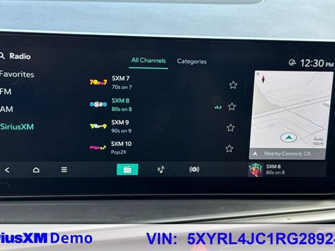 Used 2024 Kia Sorento S image 37