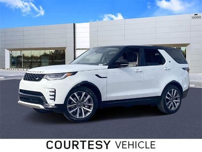 New 2025 Land Rover Discovery Dynamic SE