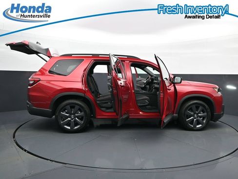Used 2026 Honda Pilot Sport image 42