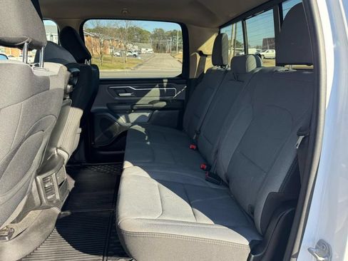Used 2020 RAM 1500 Big Horn AWD/4WD image 17