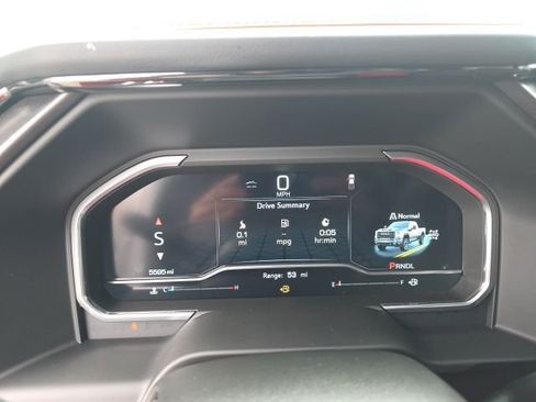 Used 2025 GMC Sierra 2500 AT4 w/ Technology Package image 25