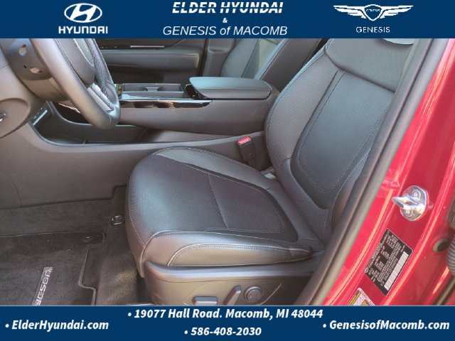 Certified 2025 Hyundai Tucson Limited AWD/4WD image 12