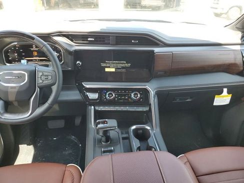New 2026 GMC Sierra 1500 Denali Ultimate AWD/4WD image 15
