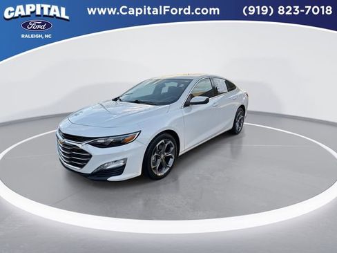 Used 2024 Chevrolet Malibu LT image 4