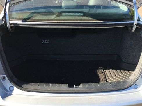Used 2015 Honda Accord Touring image 6