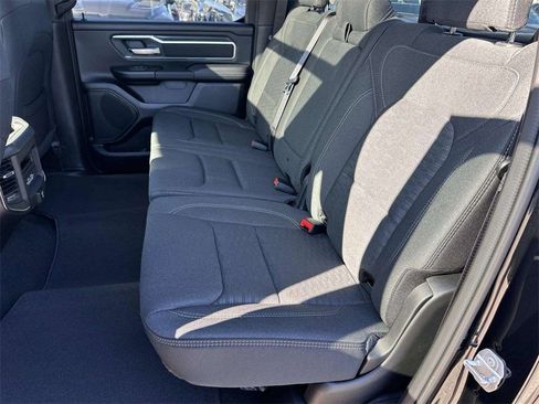 New 2026 RAM 1500 4x4 Crew Cab image 7