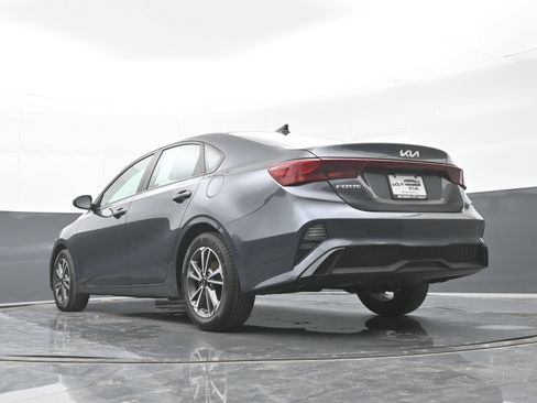 Used 2022 Kia Forte LXS FWD image 37