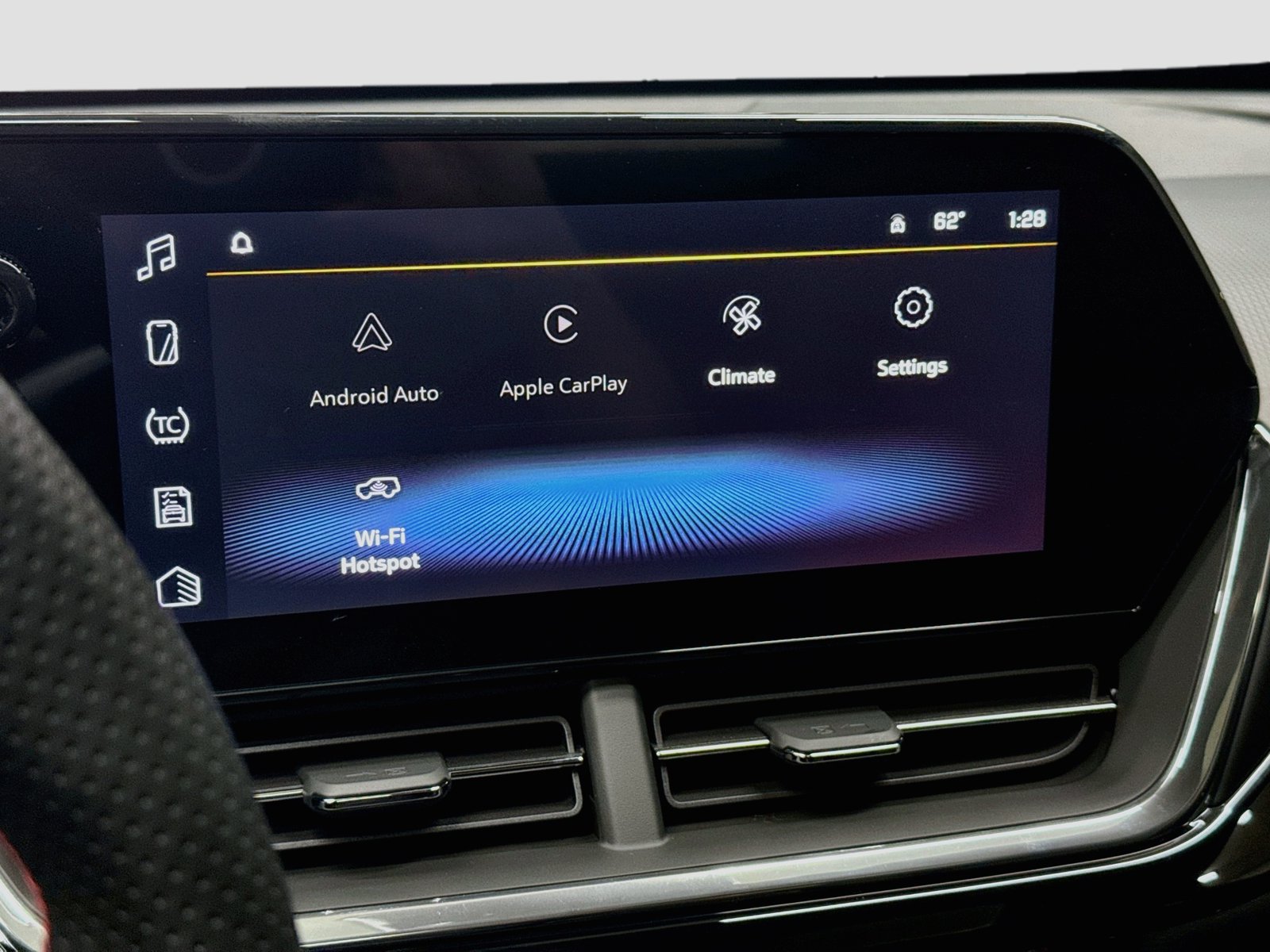 New 2026 Chevrolet Trax RS w/ Sunroof Package FWD image 17