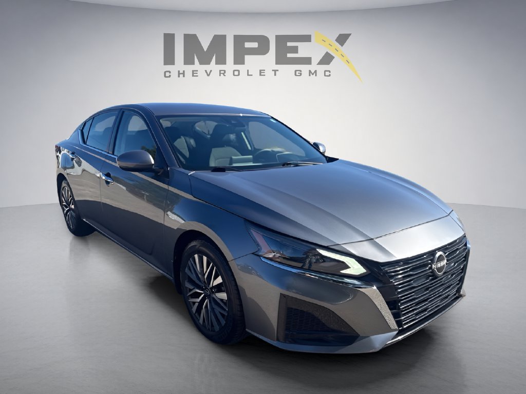 Used 2023 Nissan Altima 2.5 SV FWD image 7