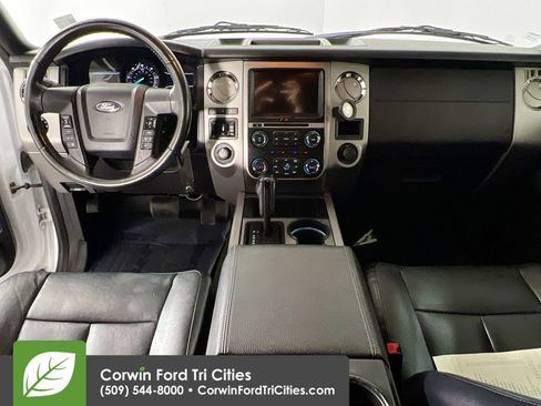 Used 2017 Ford Expedition EL XLT w/ Equipment Group 202A AWD/4WD image 7