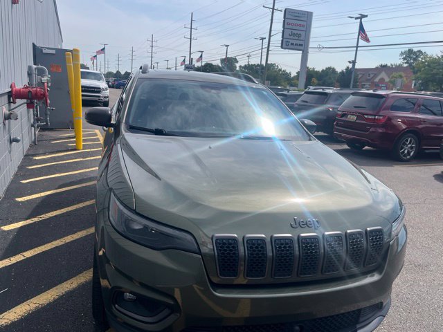 Used 2021 Jeep Cherokee Latitude Lux 80th Anniv w/ Quick Order Package 26U 80TH AWD/4WD image 7