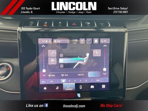 New 2025 Jeep Grand Cherokee Altitude image 23