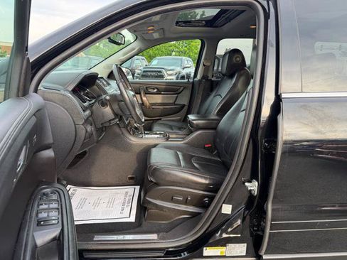 Used 2017 GMC Acadia Limited SLT AWD/4WD image 10