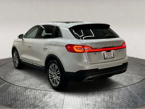 Used 2018 Lincoln MKX Reserve w/ Lincoln MKX Climate Package image 6